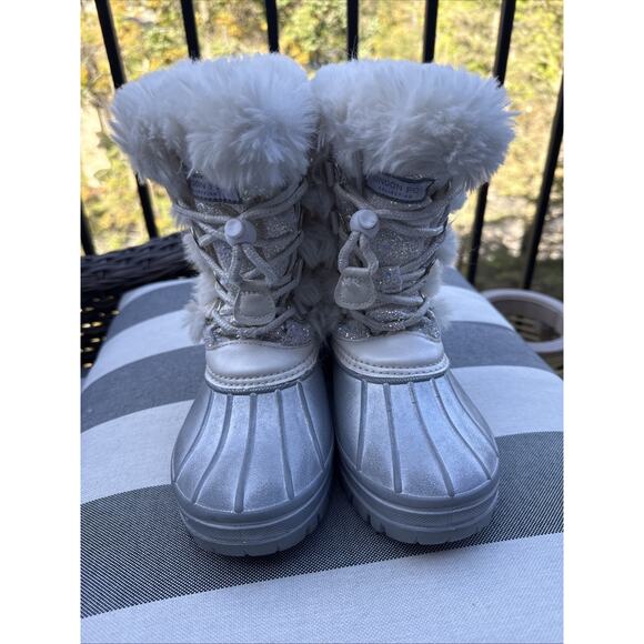 LONDON FOG Girls Fur Winter Boots Sparkles Girls Size 2 White Gray Sequins - Picture 6 of 16